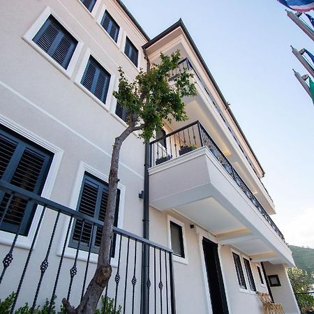 Boutique Hotel Kooperativa ポグラデツ エクステリア 写真